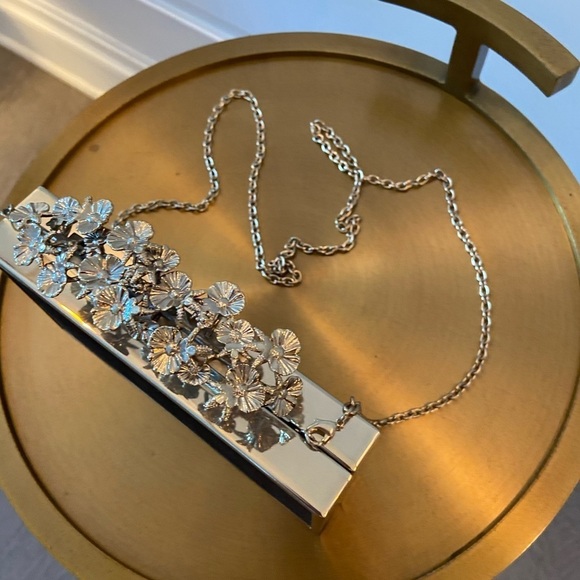 BCBG PURSE — WELL CONDITION $53 - Picture 5 of 8